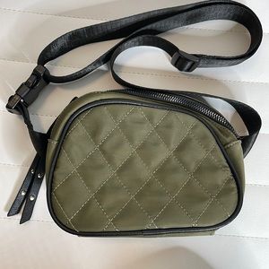 Green Fannypack